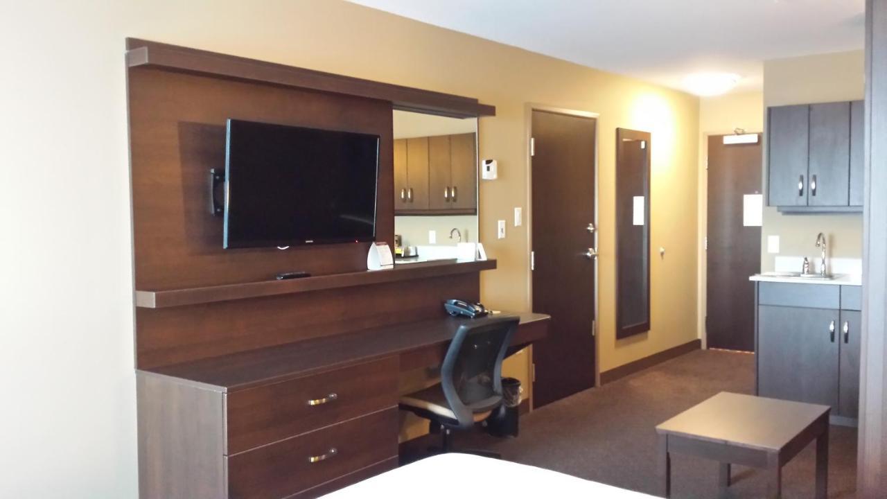 Microtel Inn & Suites By Wyndham Red Deer Rum bild